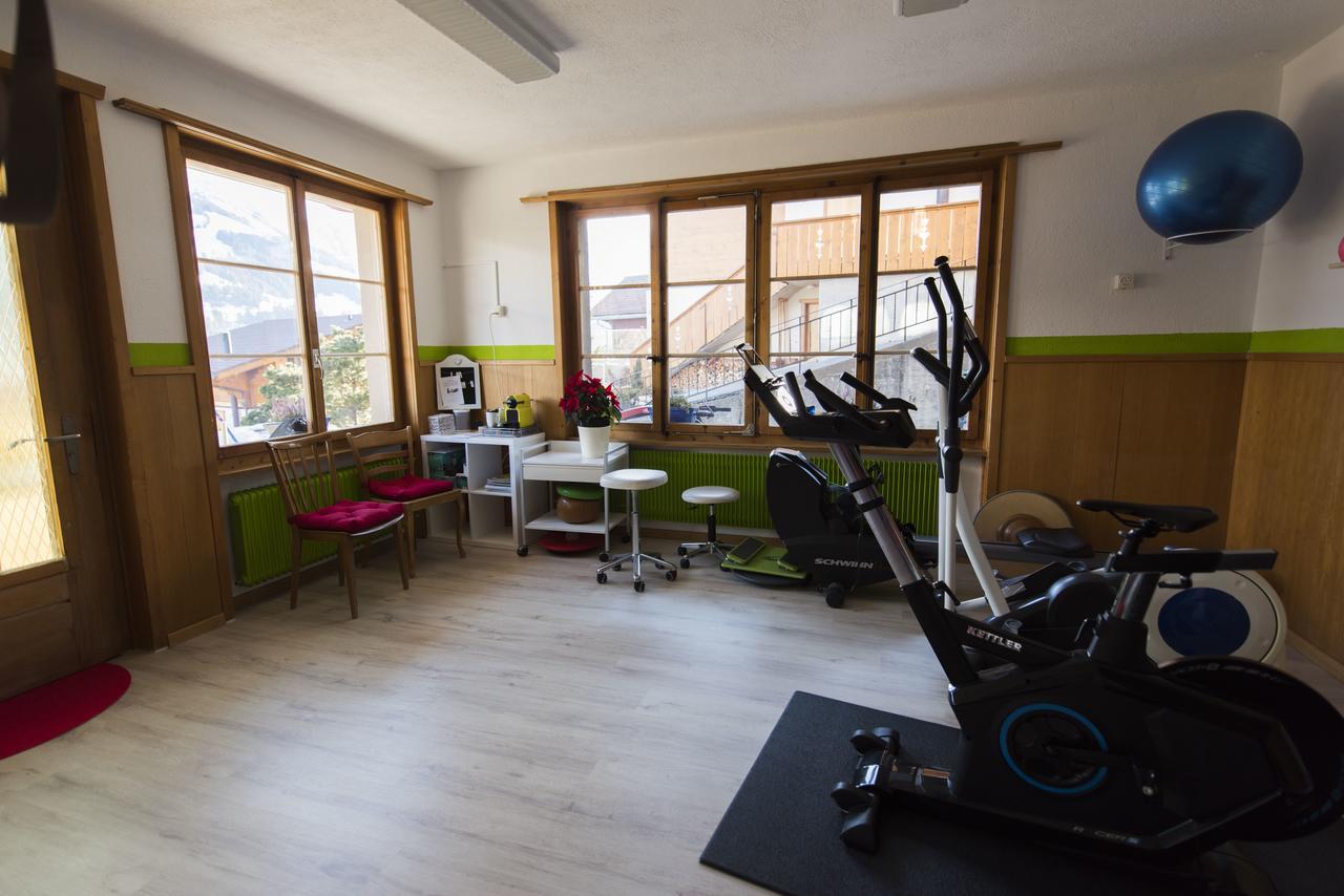 Guesthouse Alive Adelboden Esterno foto