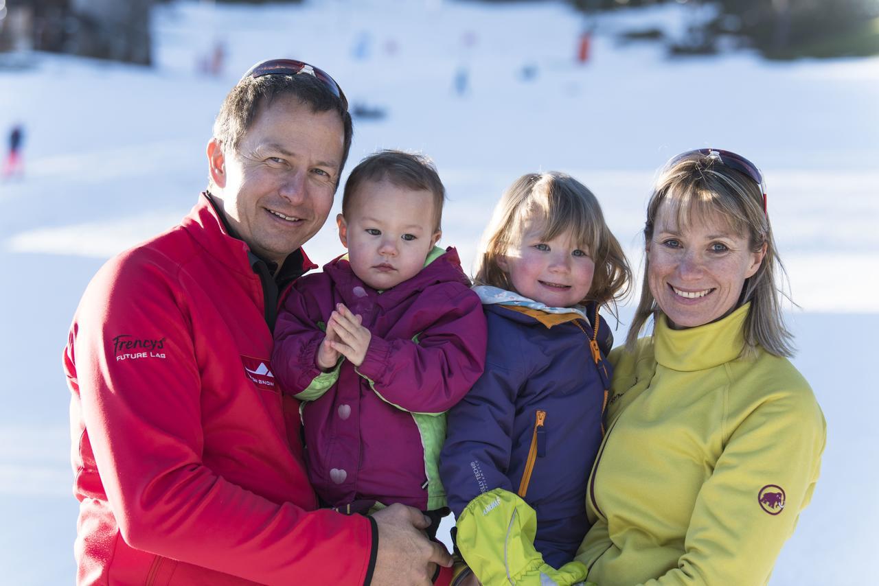 Guesthouse Alive Adelboden Esterno foto
